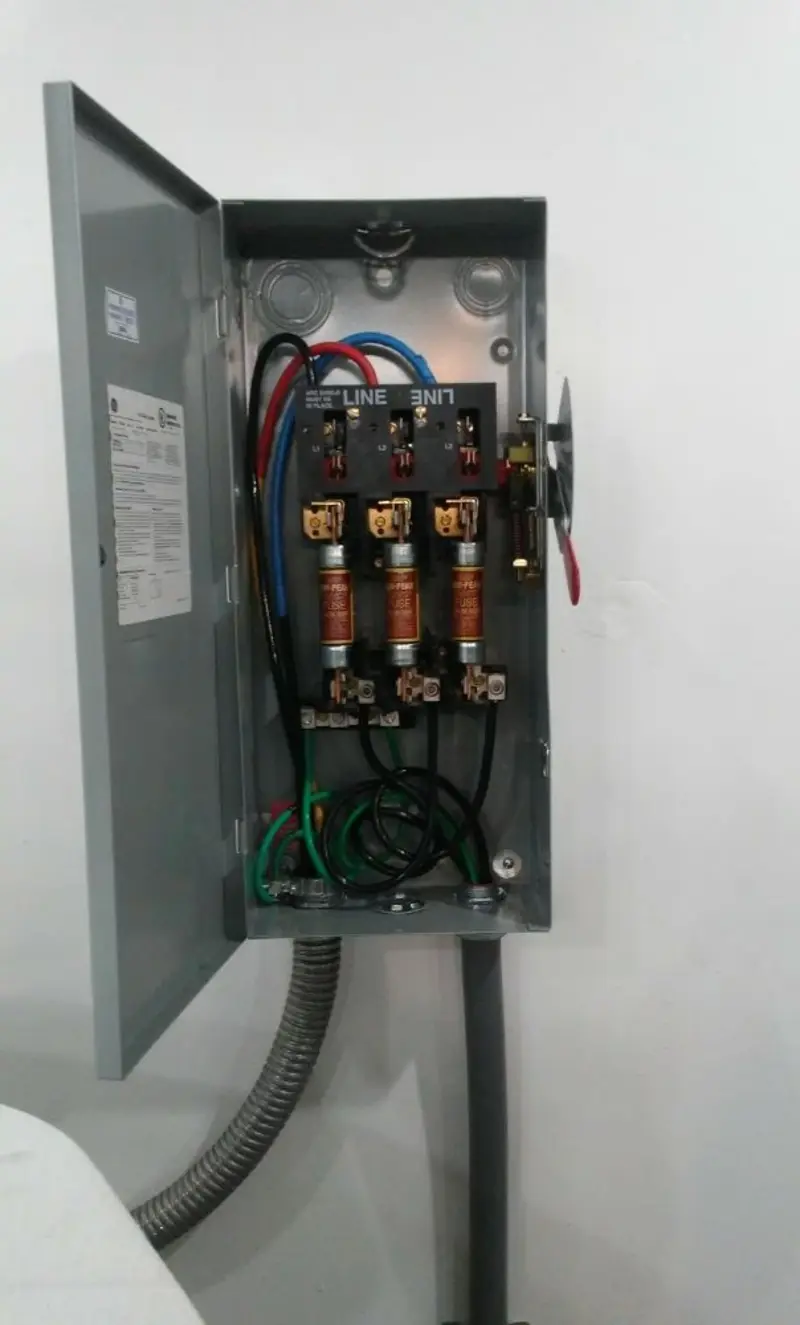 Three-phase disconnect switch installed for Electrical Wiring & Rewiring in Booneville
